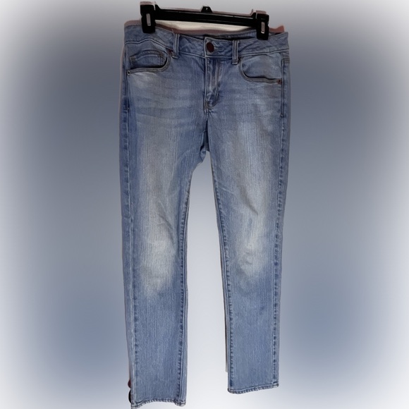 American Eagle light wash jeans, skinny - Picture 2 of 4